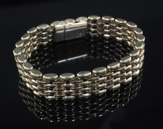 A late 1950s 9ct gold brick link bracelet, 19cm.